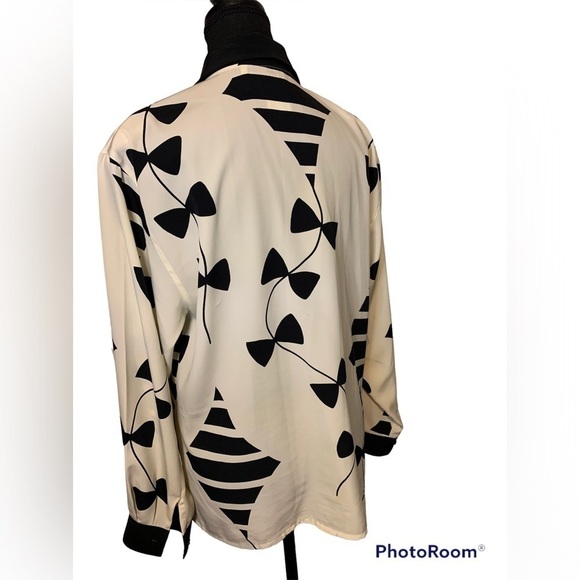 Script ladies shirt in size 10 - Picture 4 of 9